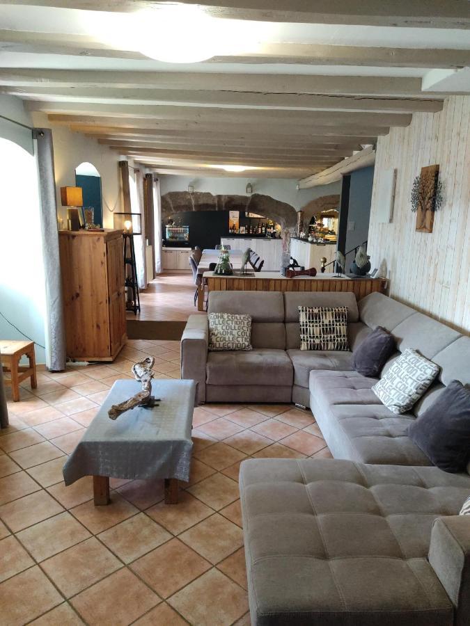 La Pierre Trouee Chambre D'Hotes Chateauneuf-de-Randon Экстерьер фото