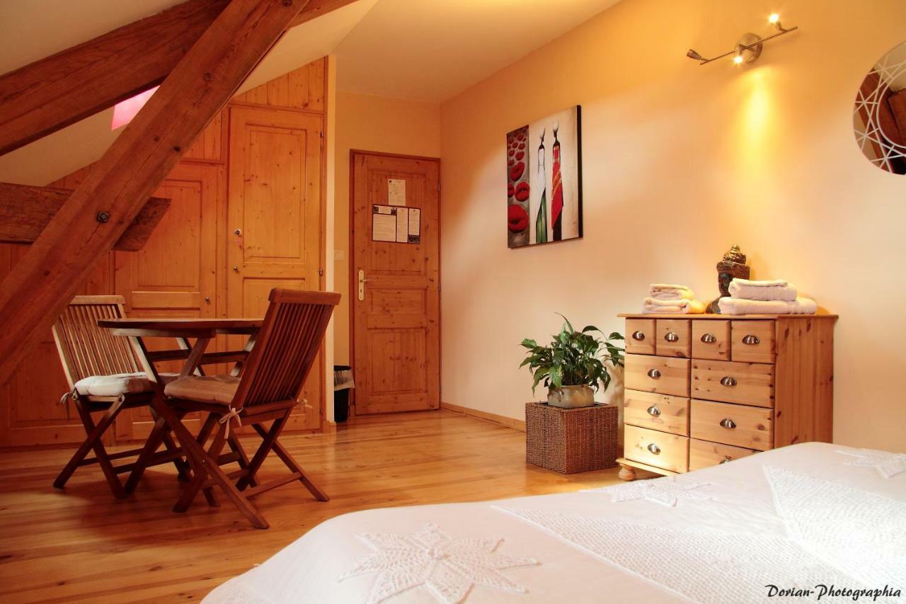 La Pierre Trouee Chambre D'Hotes Chateauneuf-de-Randon Экстерьер фото